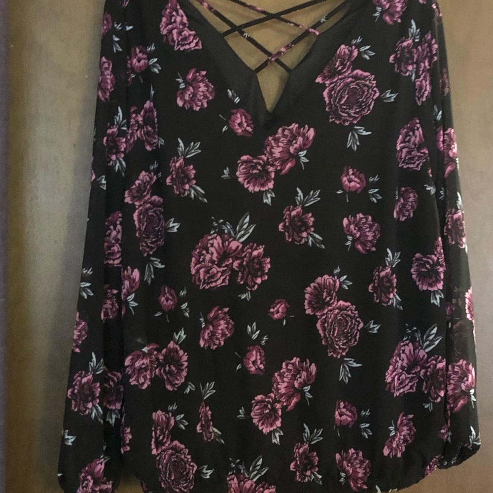 Torid Sheer Sleeve blouse with criss cross back